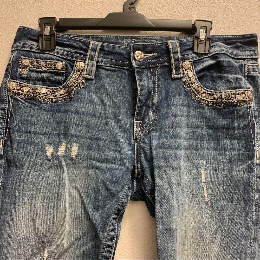 Miss Me Women’s Cropped Jeans - Picture 3 of 4